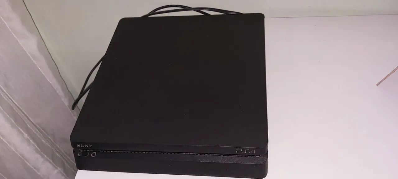 PlayStation 4 (PS4) 500GB - Seminovo - Foto 3