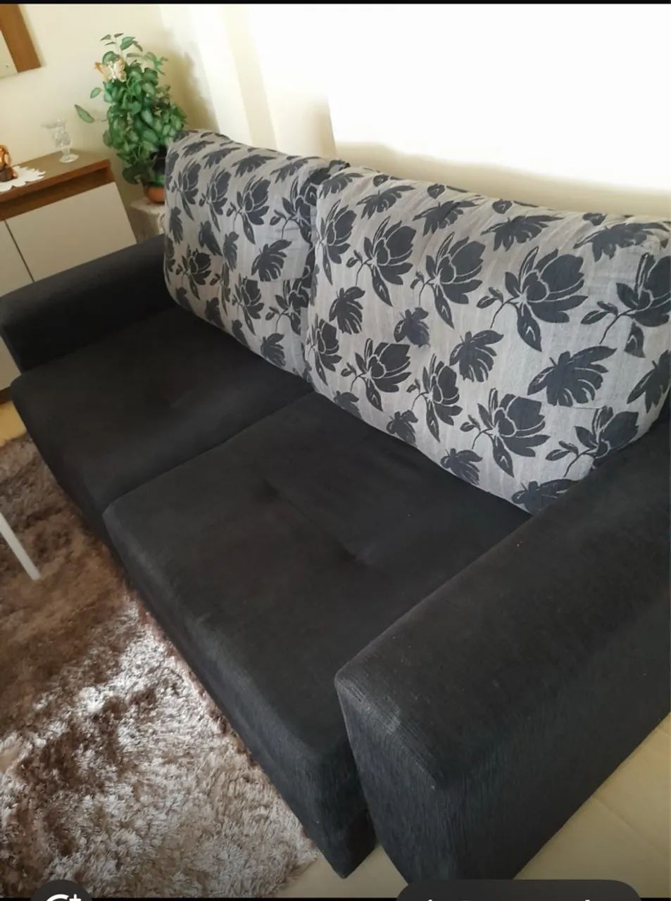 Sofá 2 lugares