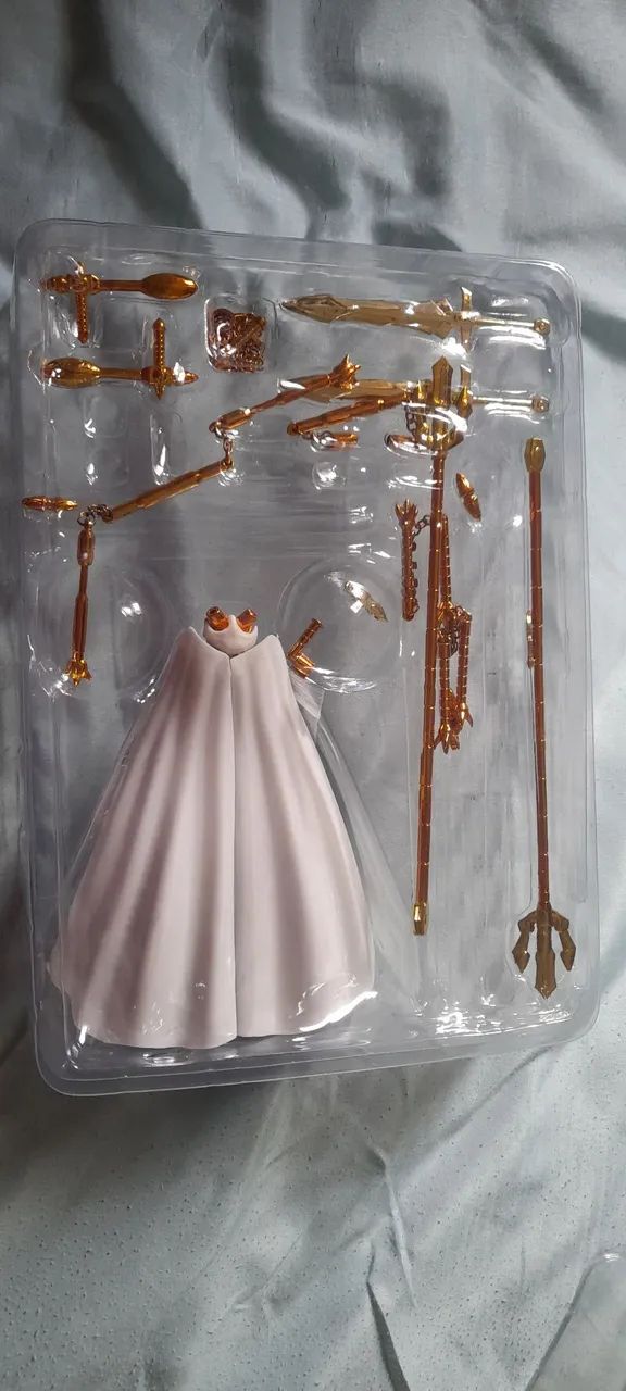 Cloth myth armas de libra