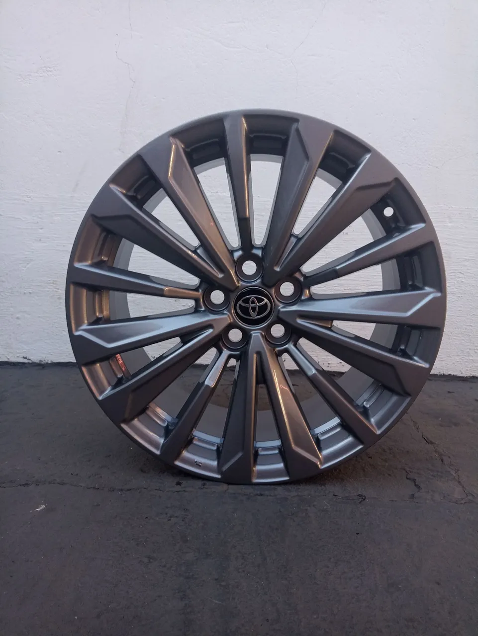 Roda Corolla 2025