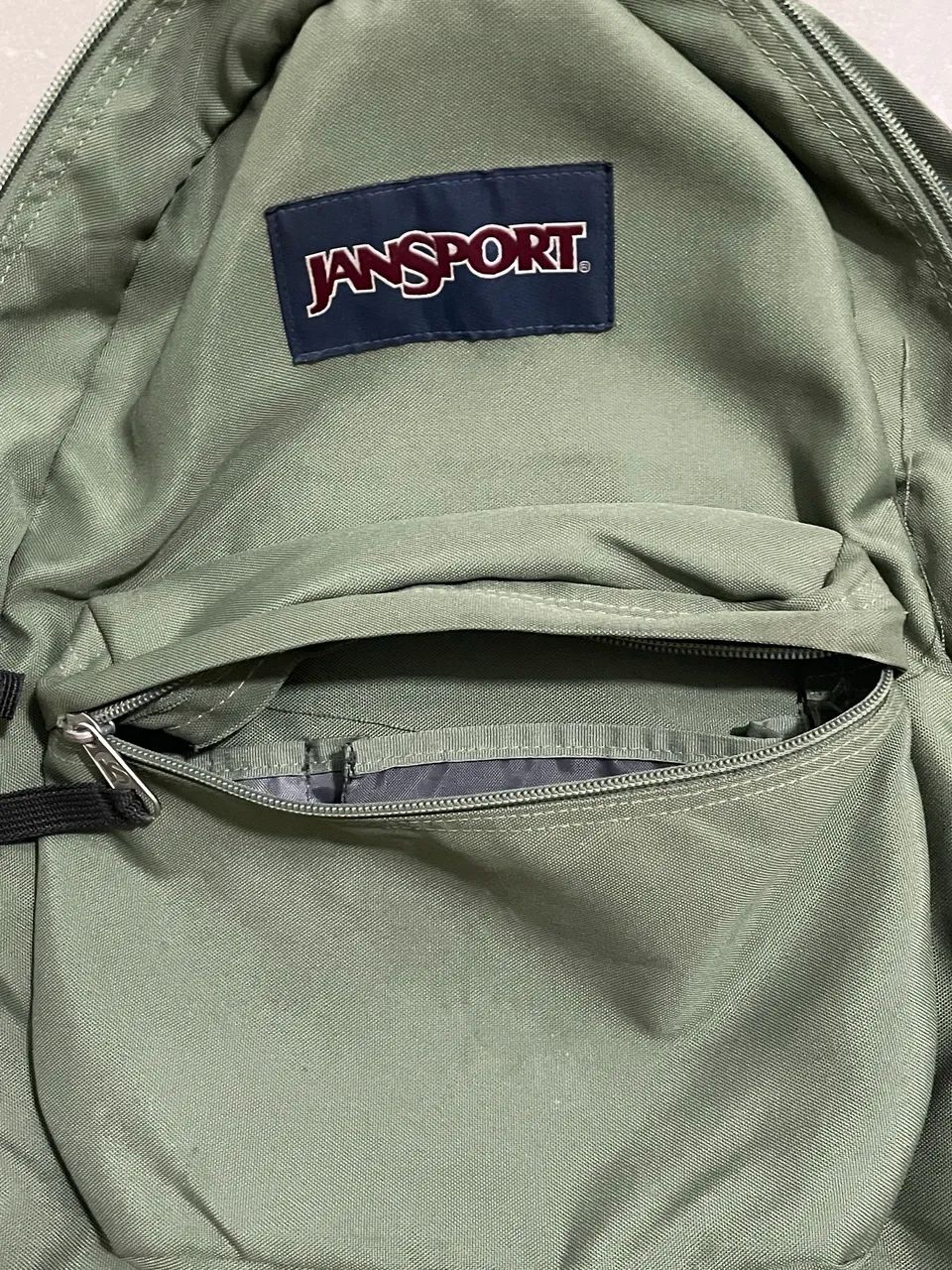 Mochila Jansport verde - Foto 2