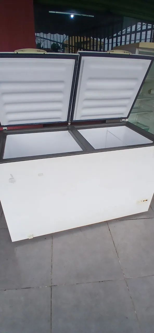 Freezer Horizontal em ótimo estado 110 volts 526 litros entrega grátis 