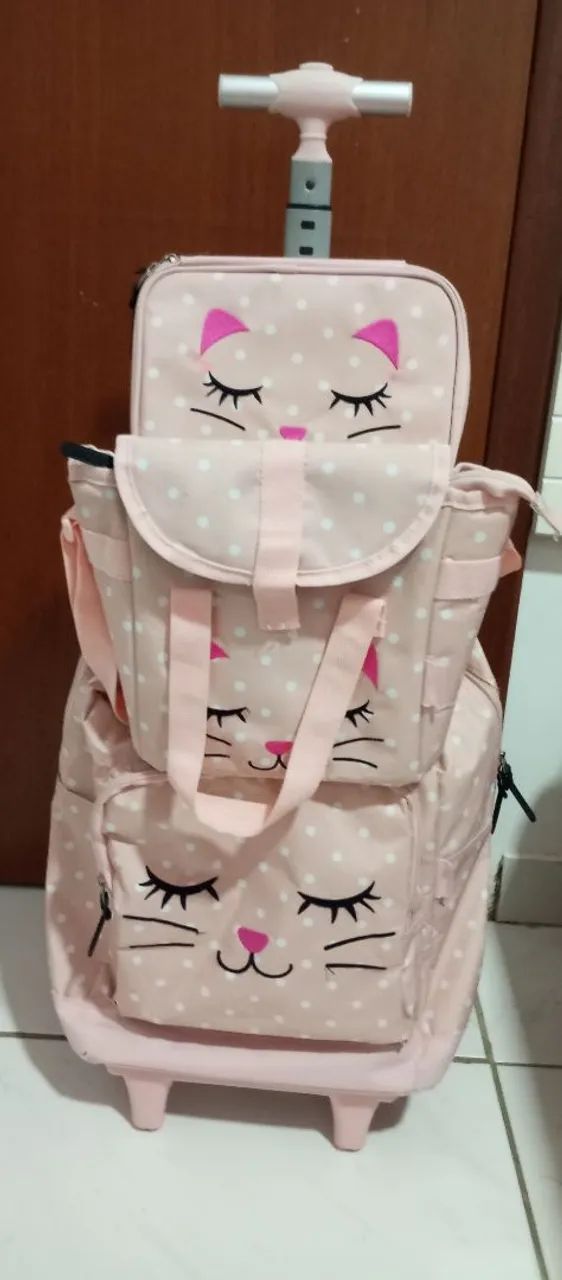 Kit completo UP4YOU infantil com rodinhas - gatinha