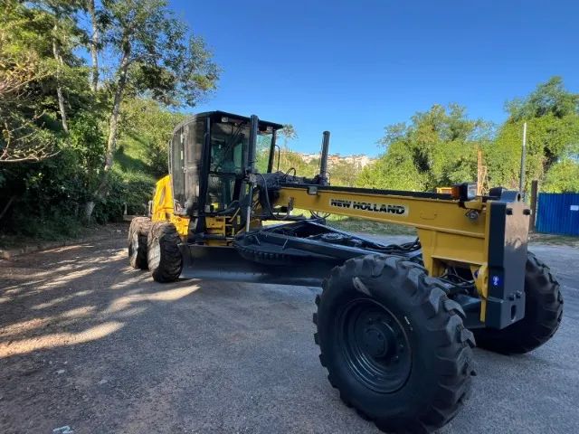 MOTONIVELADORA NEW HOLLAND RG140B - Foto 2
