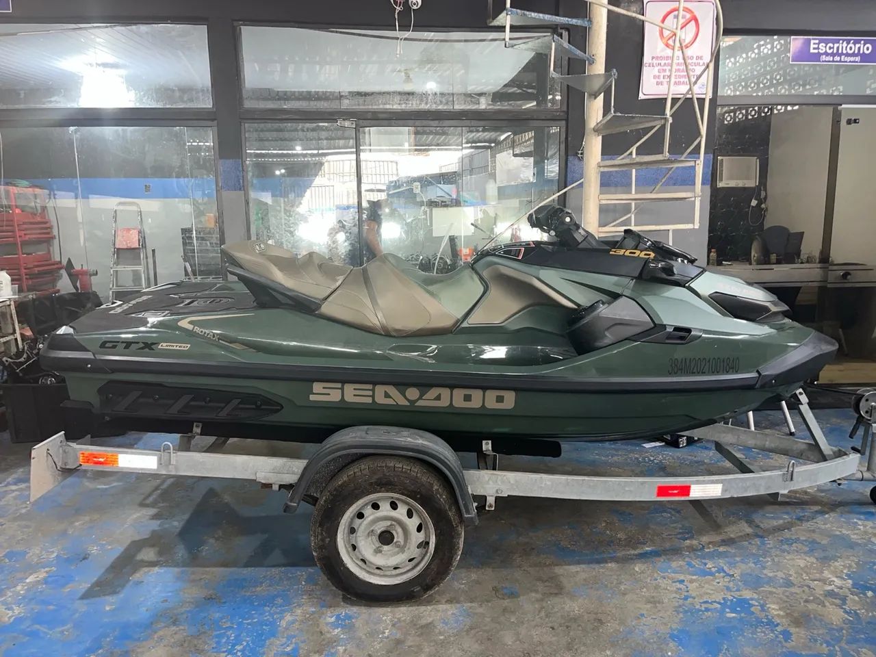 Jet Ski Sea-Doo GTX Limited 300