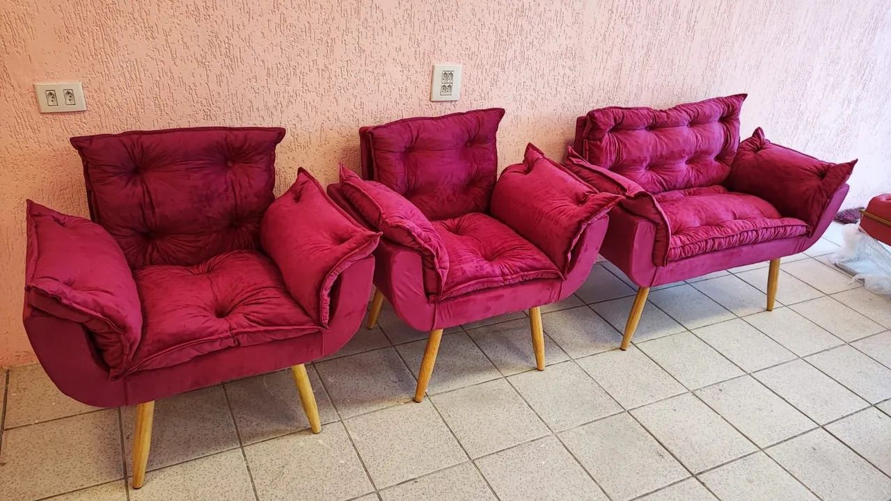 Poltrona Classic Rosa - Conforto e Estilo para sua Casa! - Foto 3