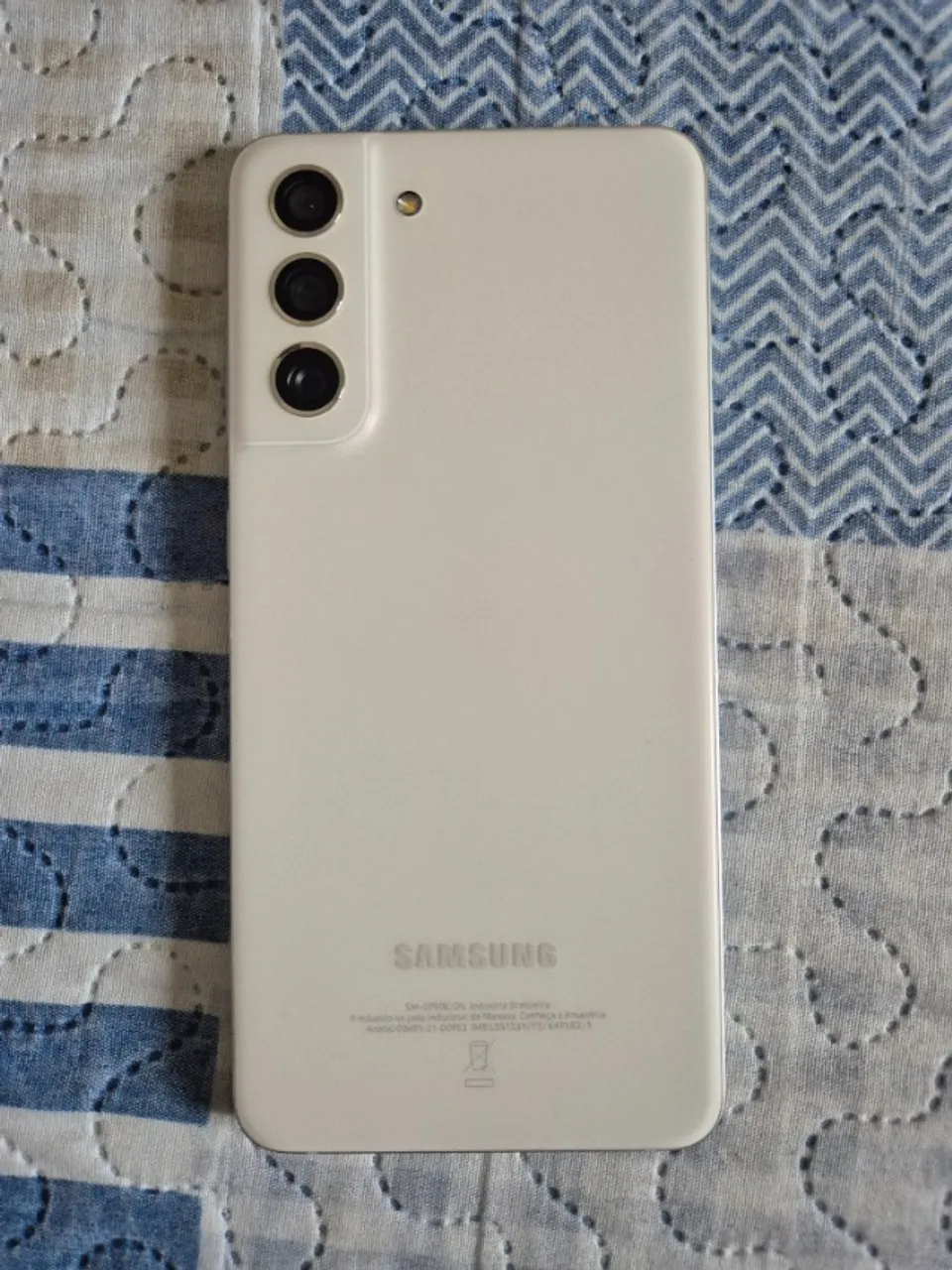 Celular Samsung S21 FE de 128GB e 6GB Ram