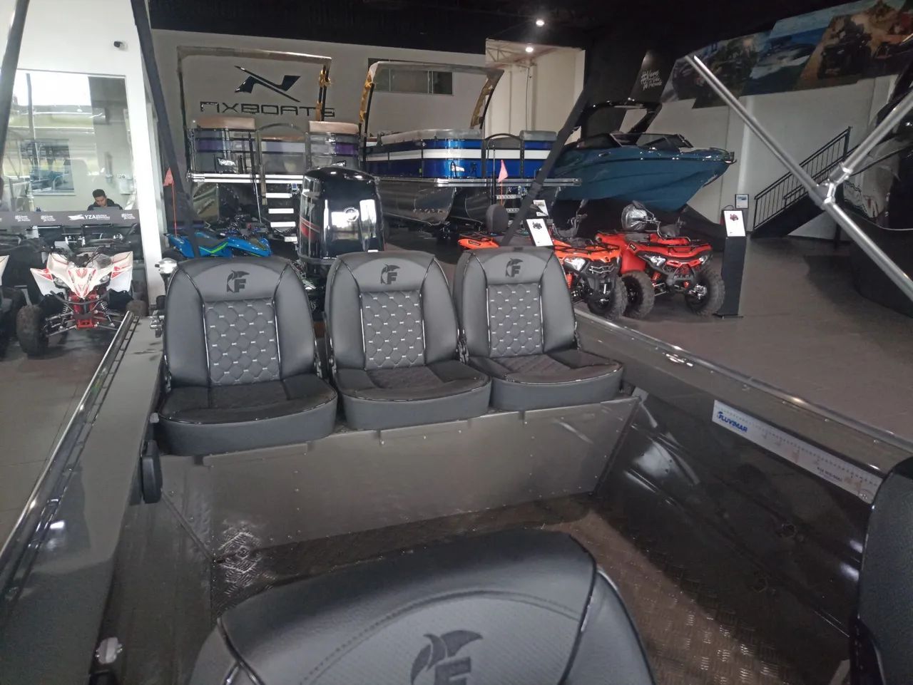 Lancha Fluvimar Boto LX6000 Alternativo  - Foto 11