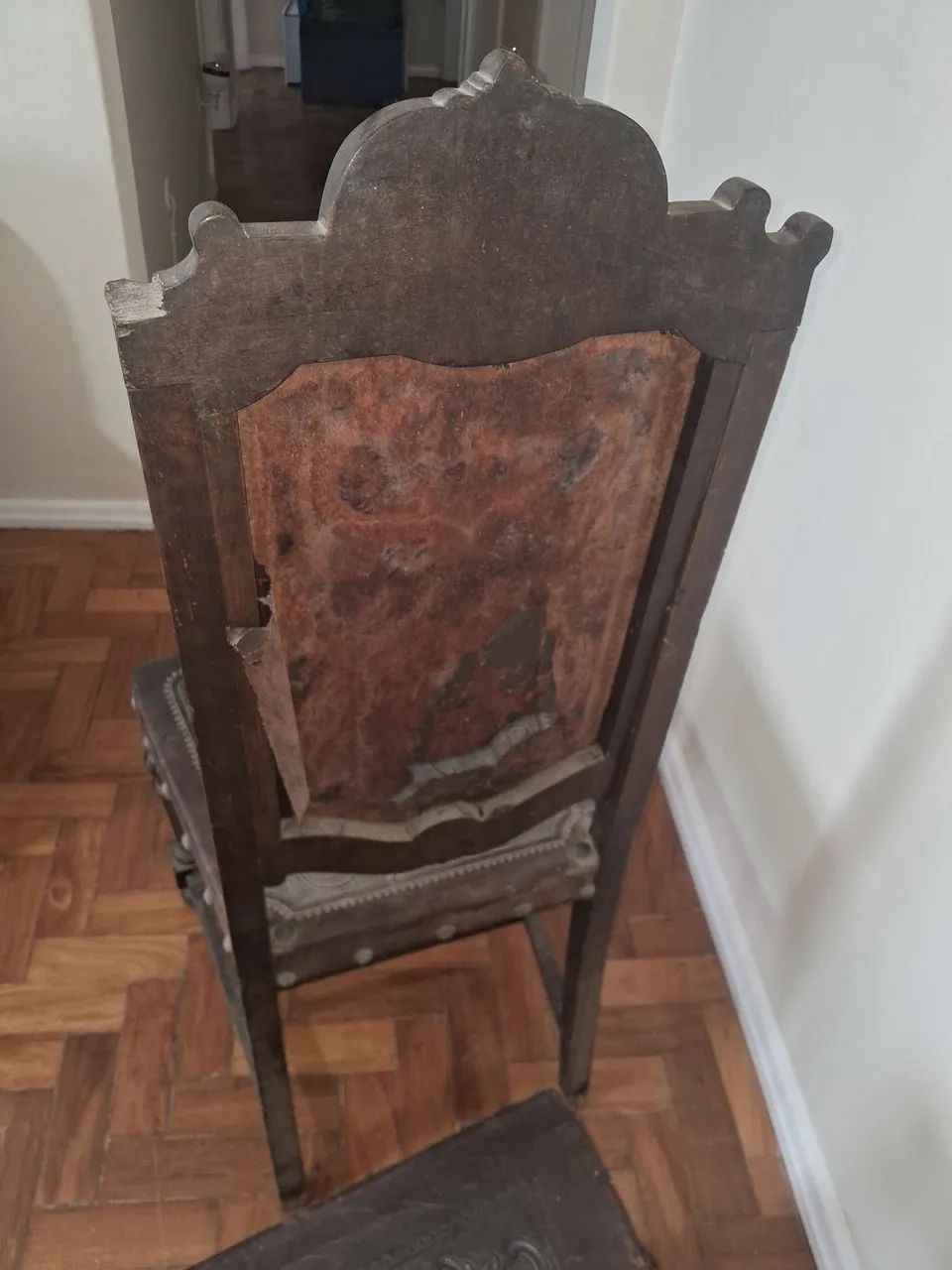 2 cadeiras antigas necessitando de reforma - Foto 4