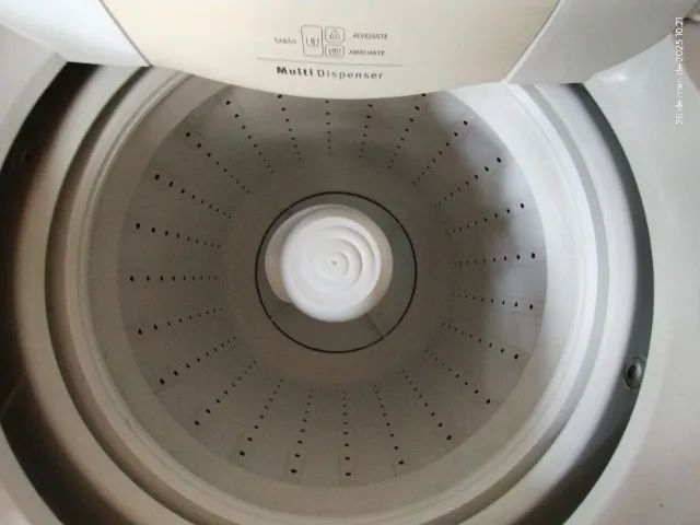 Lavadora Electrolux 10Kg  220V - Foto 3
