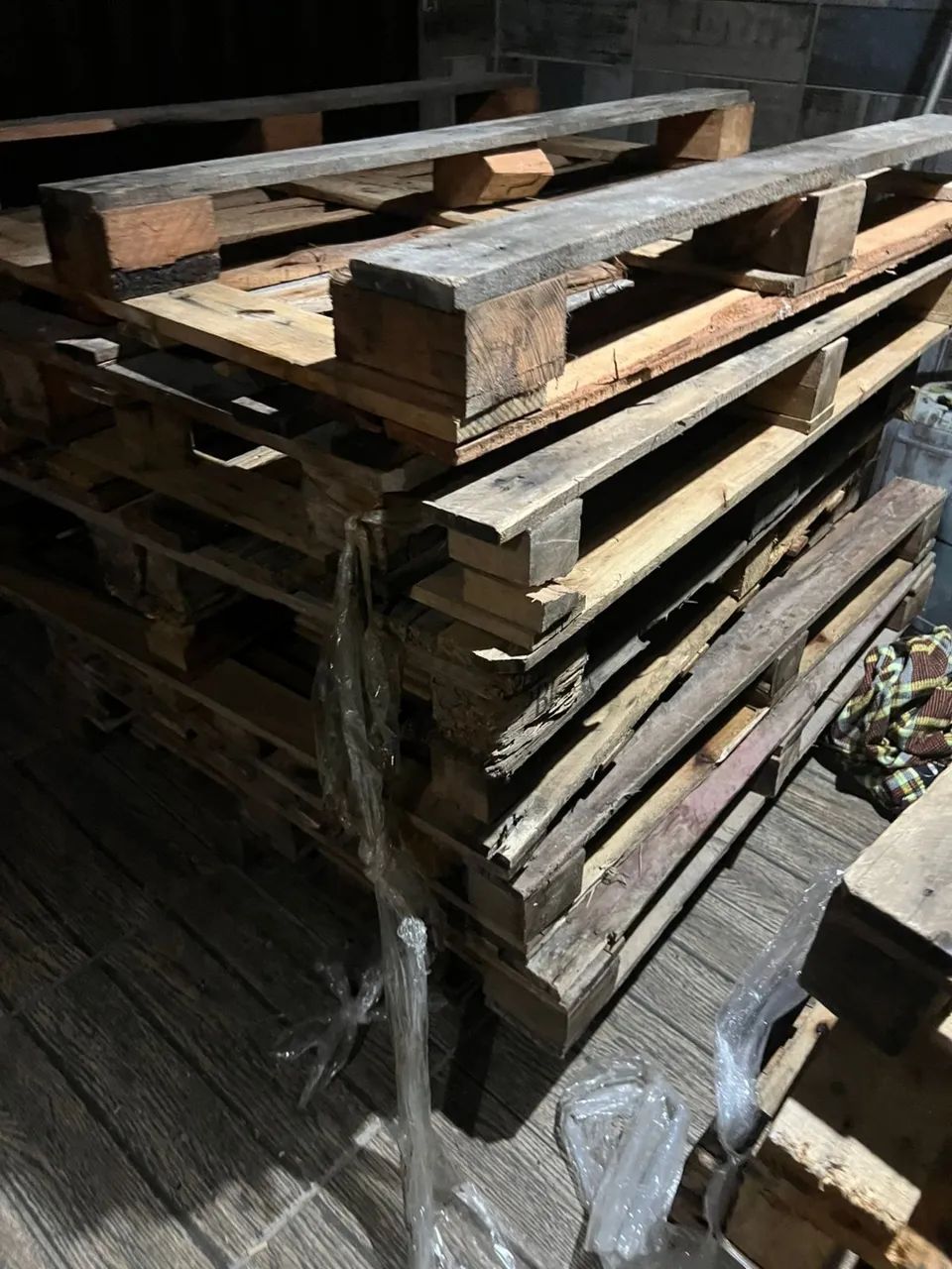 Paletes64330305972098122