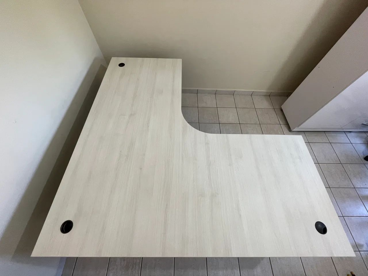 Novuz Office Desk