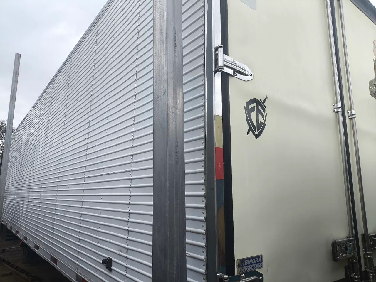 Baú refrigerado 9,4 para truck - Foto 4