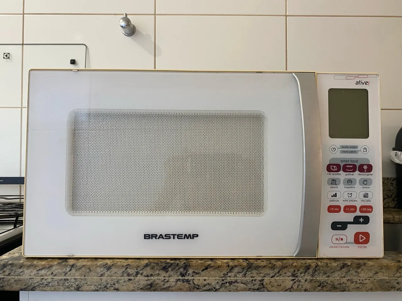 Micro-ondas Brastemp Ative! - Usado, em ótimo estado