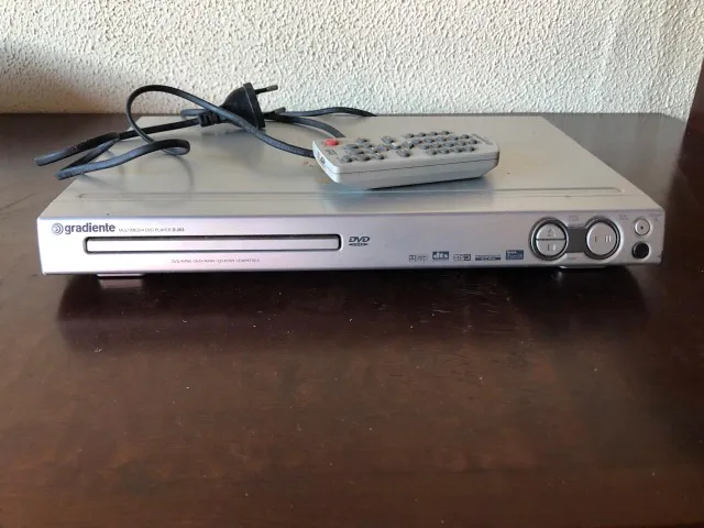 DVD gradiente 127v usado prata, para retirada de peças