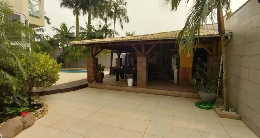 Casa 3 dormitórios COM SALA COMERCIAL e piscina próxima ao centro de Forquilhinha SC - Foto 3