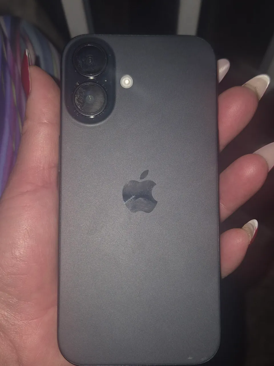Iphone 16 impecável na garantia