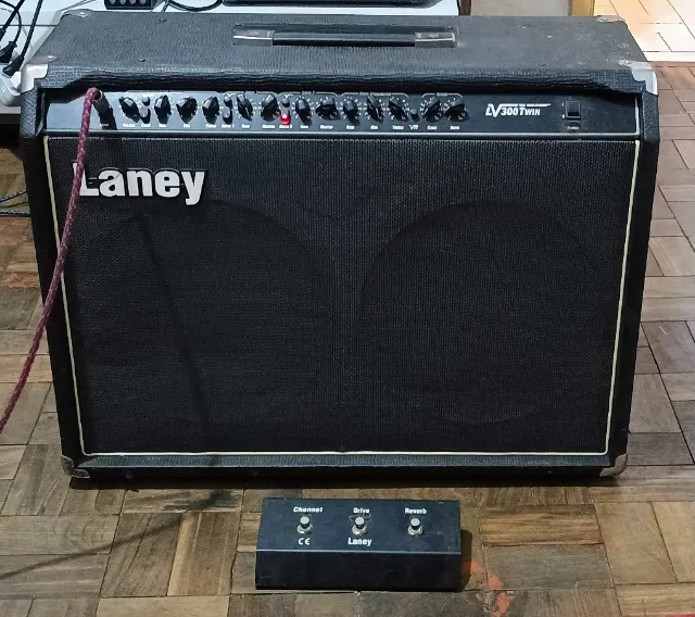 Amplificador Laney Lv300twin