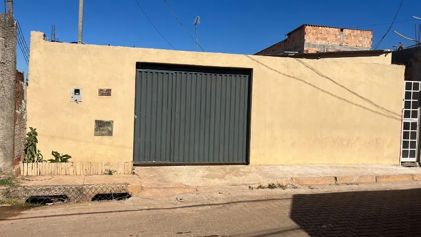 Vendo casa no sol nascente trecho 1 proximo mercado tatico ceilandia 