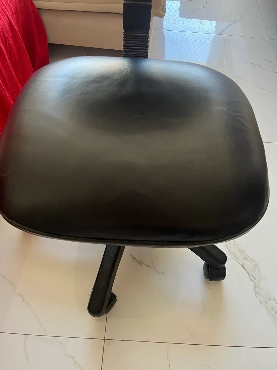 Cadeira escritório  - Foto 5