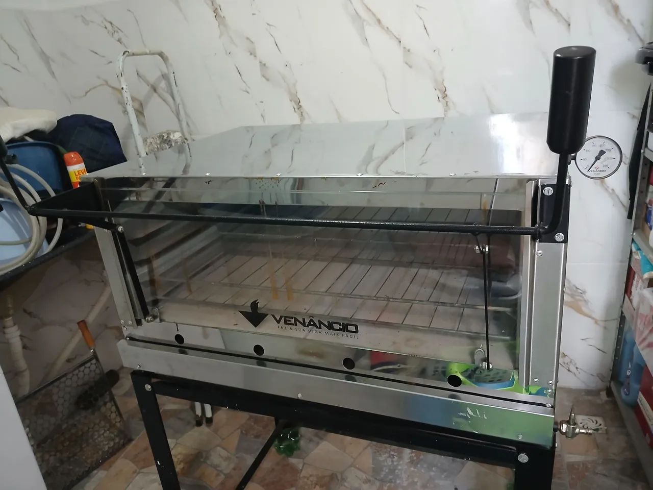 Forno para Pizza bolos e pães.....