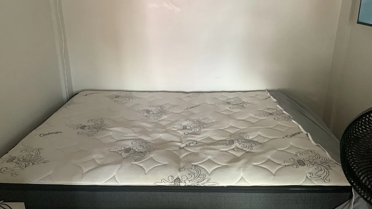Cama Box Casal com Colchão
