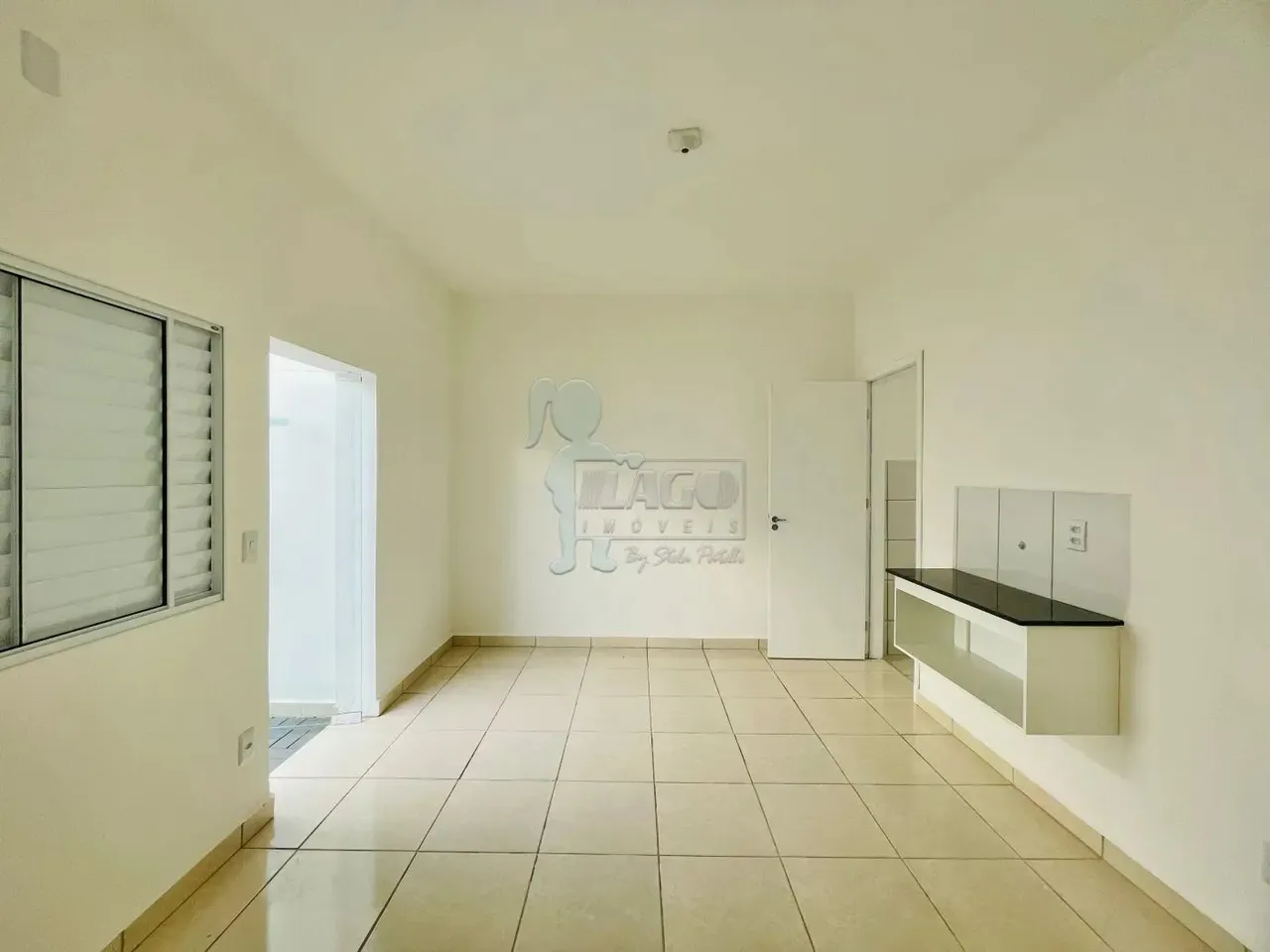 Sala comercial de 14m² com 01 banheiro para locação- Jardim Irajá