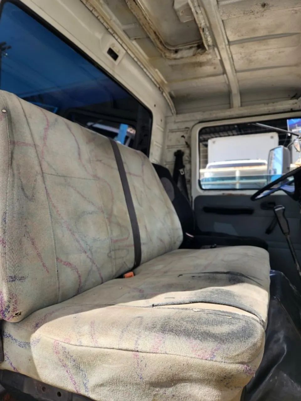 VW 13.130 CARROCERIA MUNCK  |  1986/1986 - Foto 9