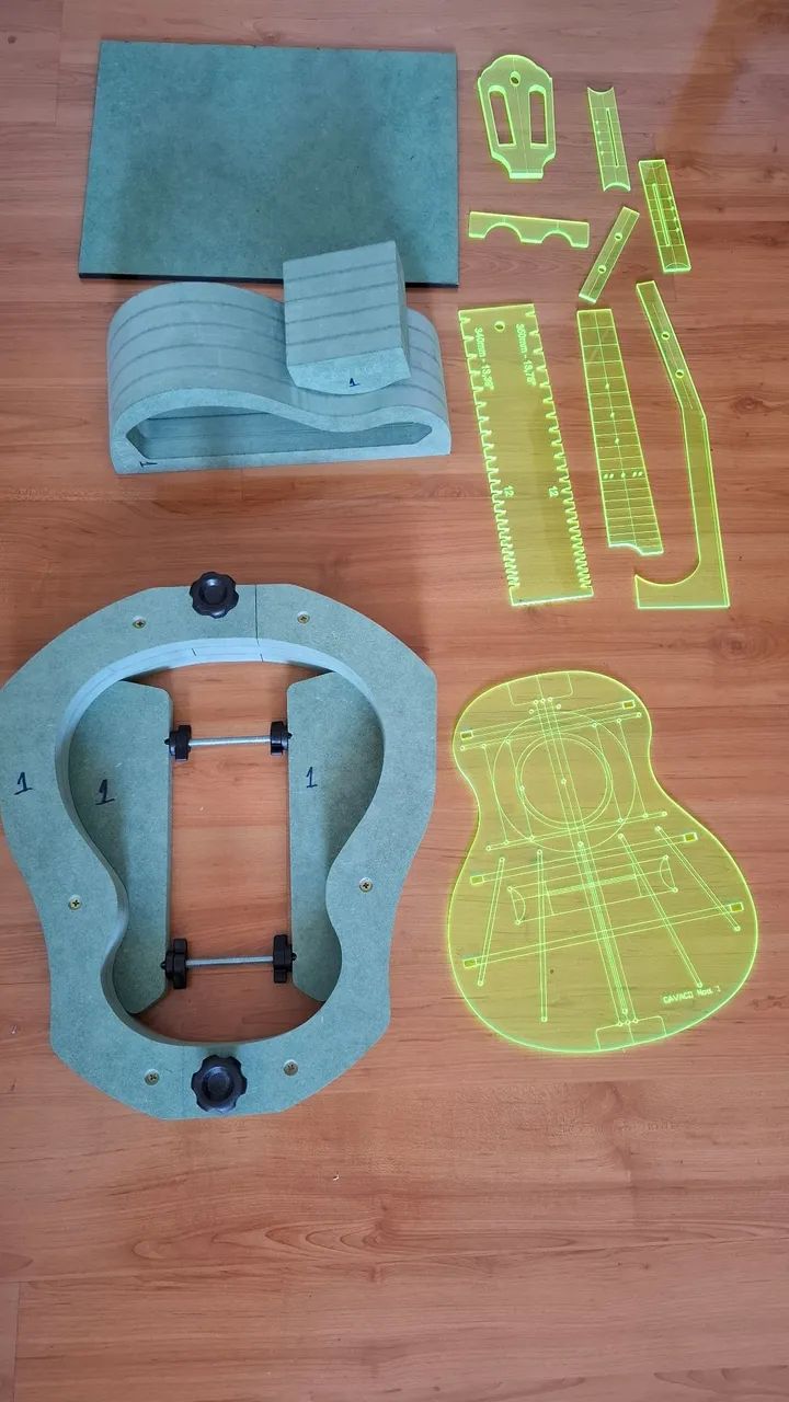 Molde e gabaritos cavaquinho