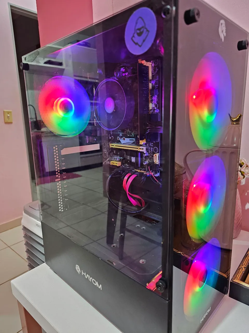 PC Gamer com LED RGB - Desempenho e Estilo!