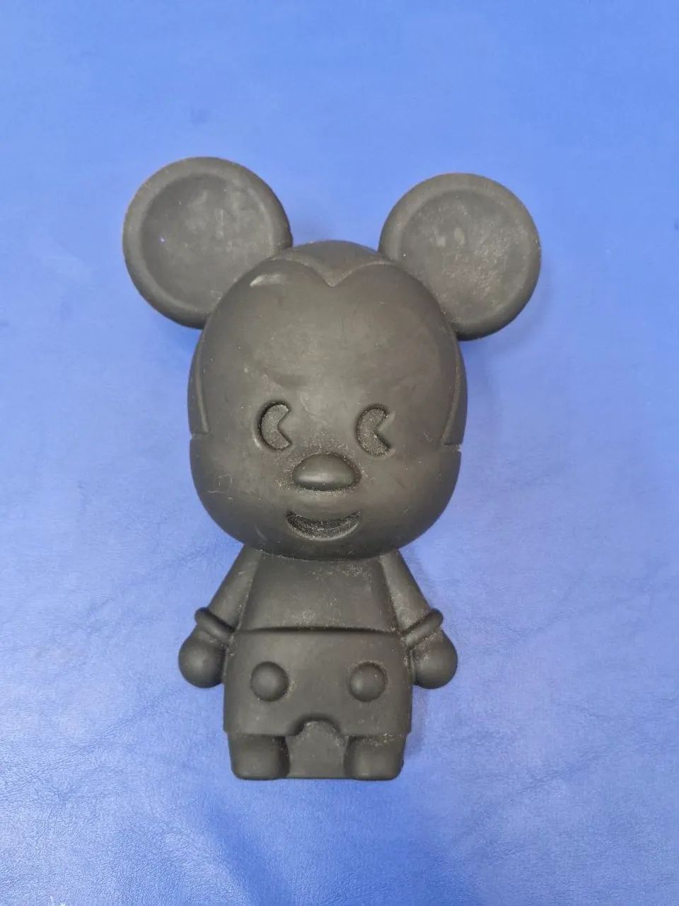 Estojo Mickey Mouse de Silicone Preto - Foto 5