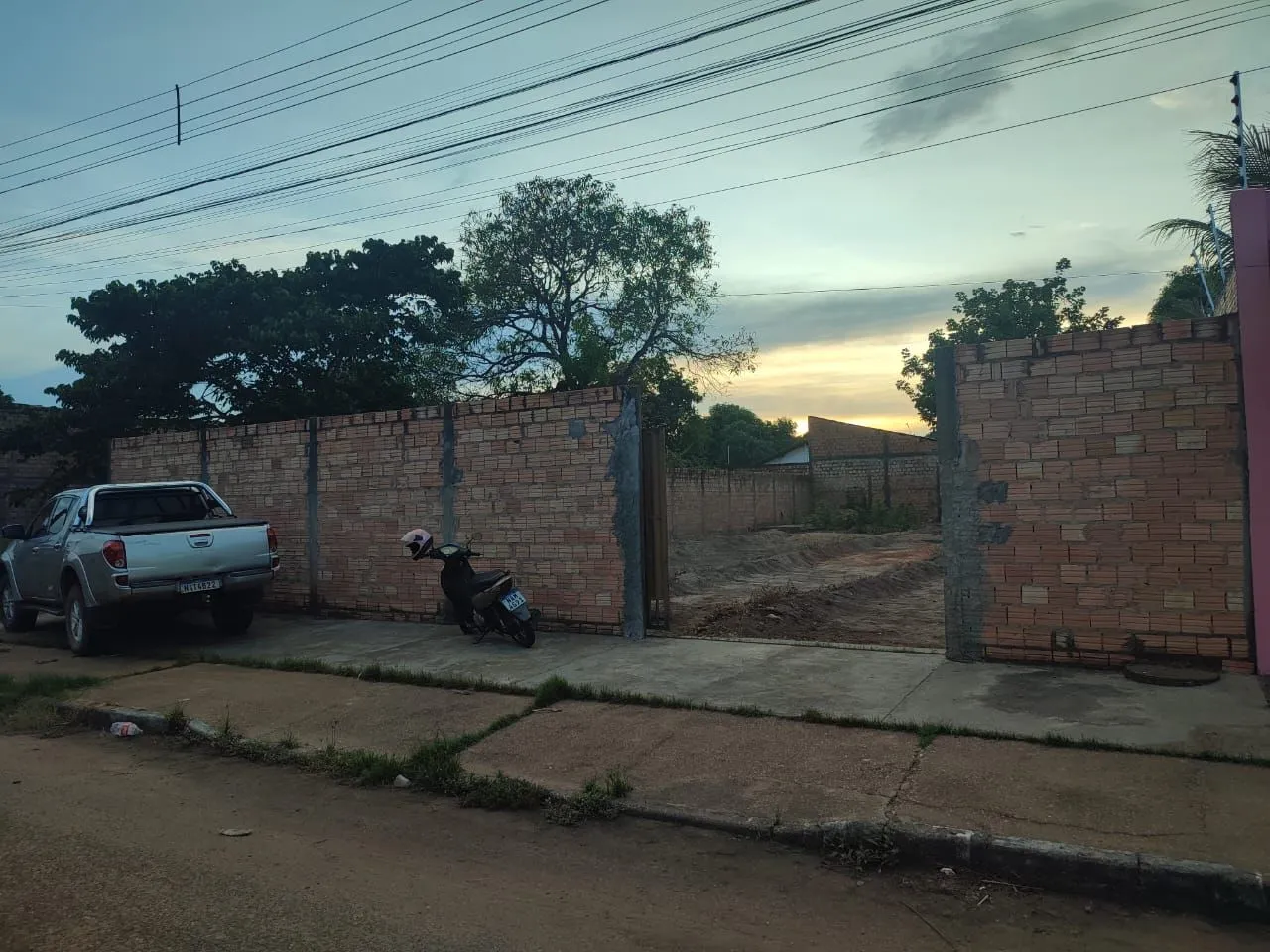 Vende-se terreno no Equatorial 