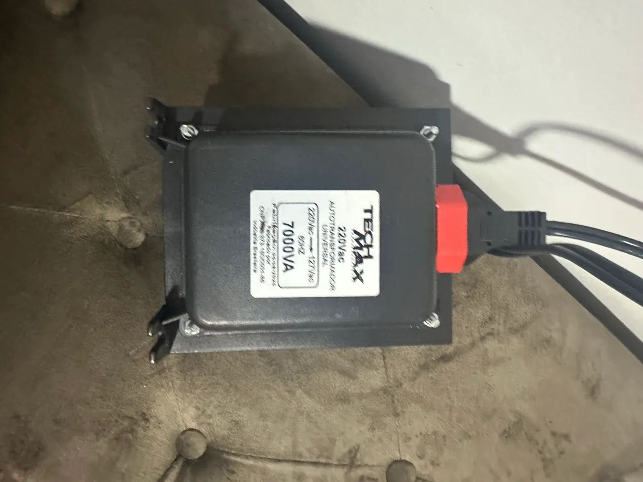  autotransformador universal Tech Max de 7000VA  - Foto 5