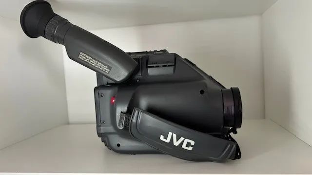 Câmera filmadora JVC - Foto 2