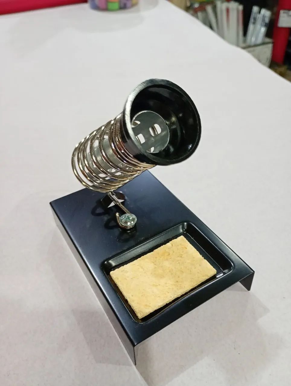 Suporte para ferro de solda - Foto 3