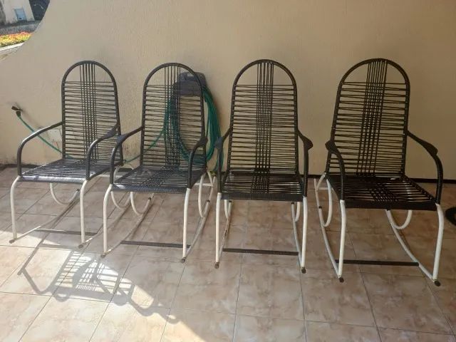 CONJUNTO  4 CADEIRA DE BALANÇO
