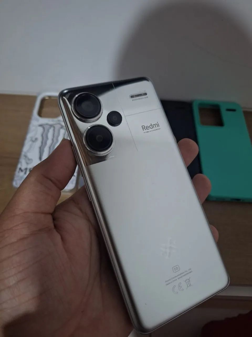 Vendo ou Troco, Redmi Note 13 Pro Plus 5G, 512GB 12GB RAM - Foto 2