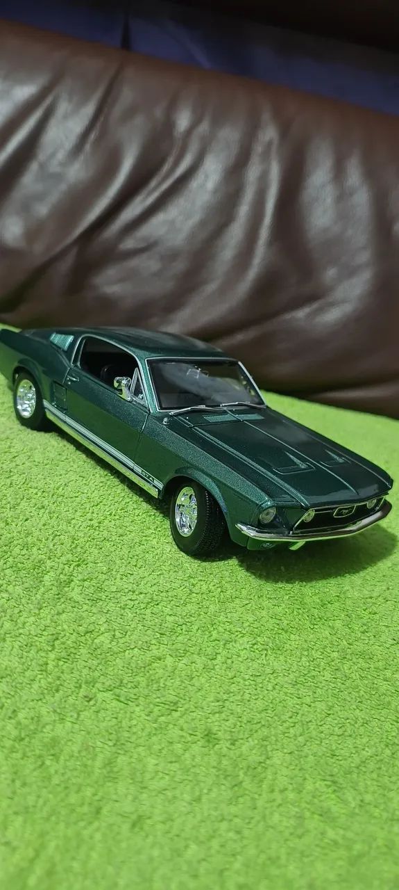 Miniatura 1/18 Ford Mustang GTA - Foto 4