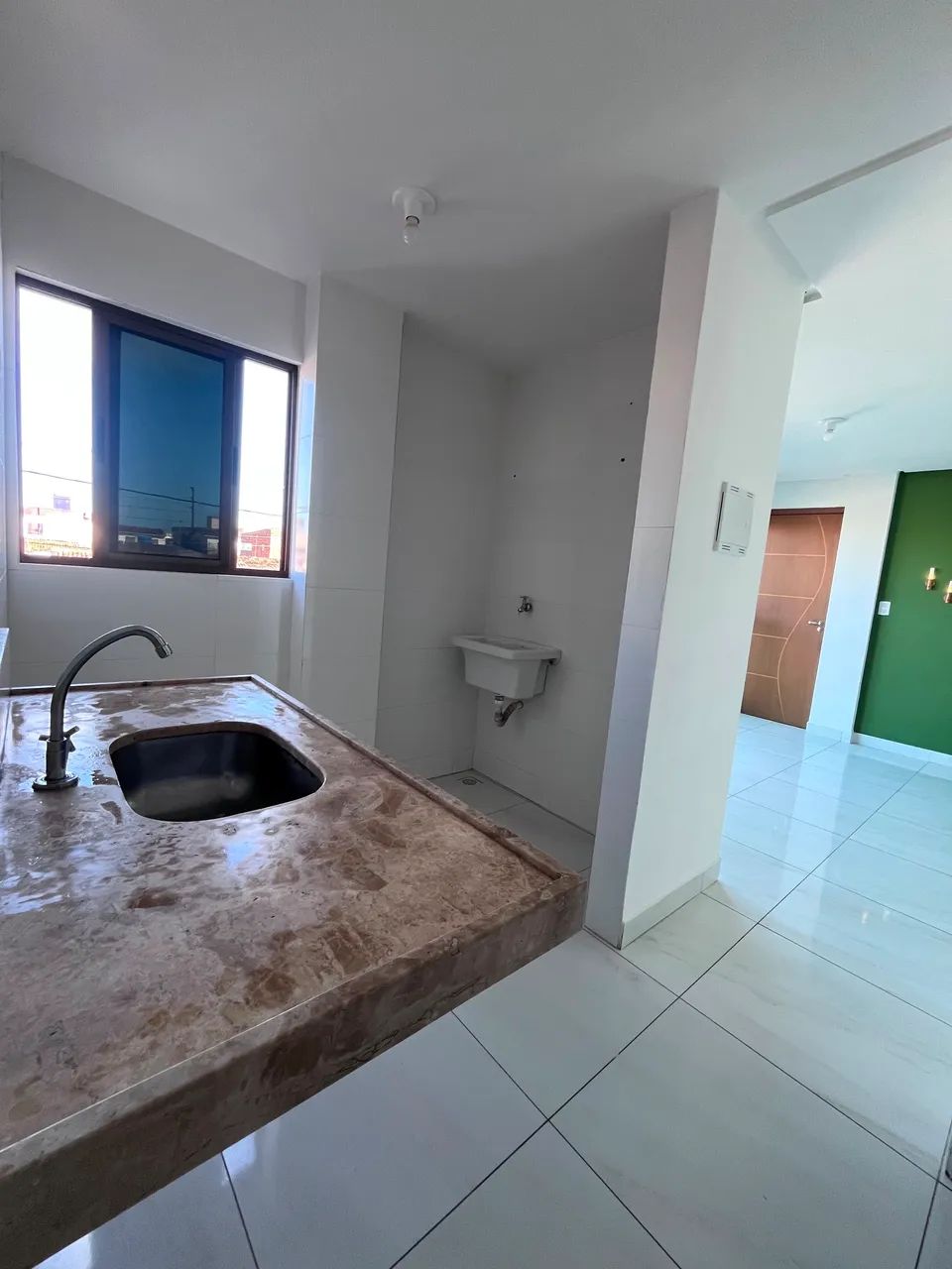 APARTAMENTO COM SUÍTE E PISCINA NO ERNESTO GEISEL  - Foto 4