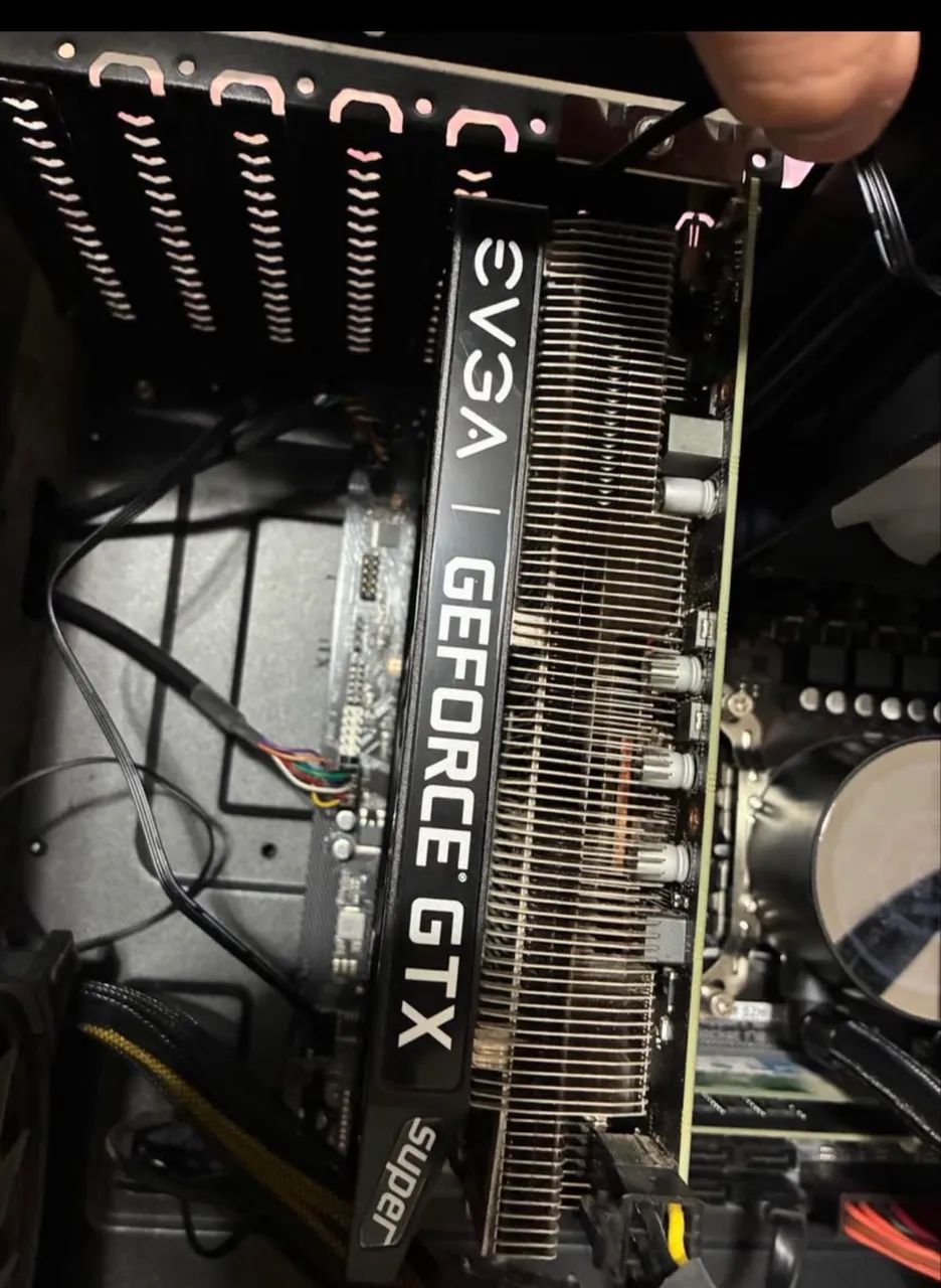Vendo placa de video gtx 1650 super