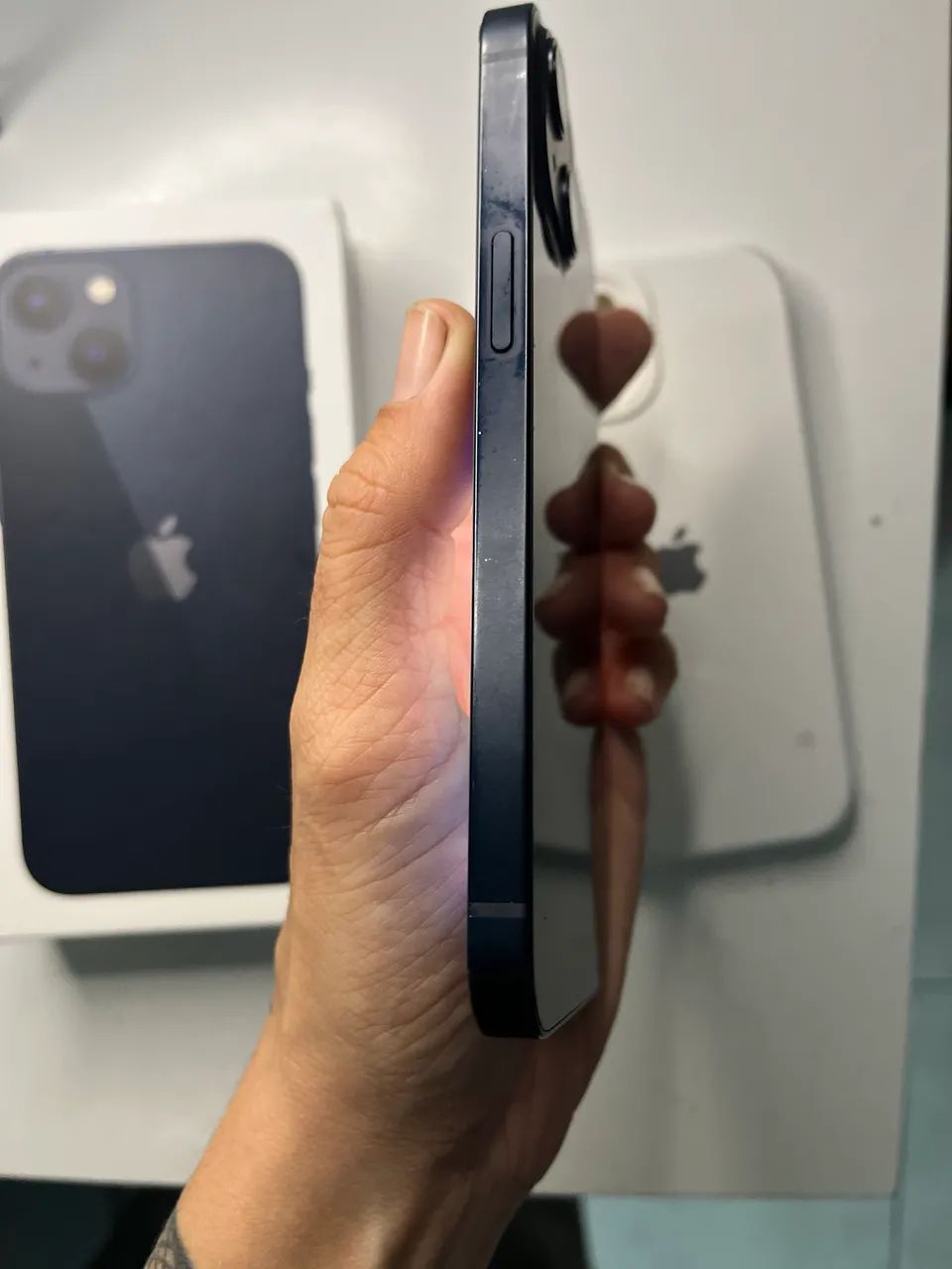 IPhone 13 128GB Impecável + Caixa e Carre Original Apple  - Foto 3