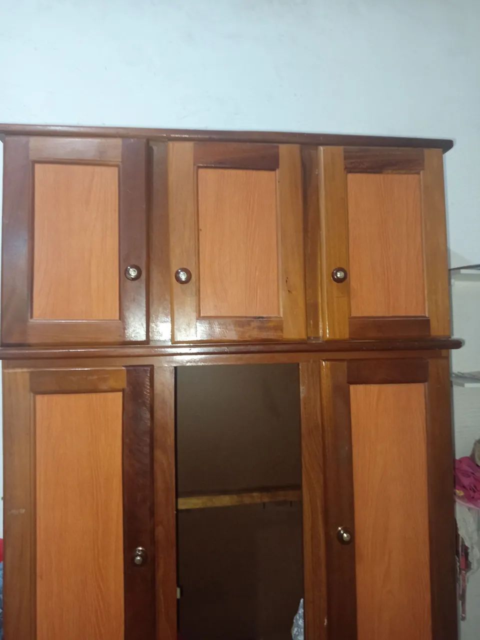 Guarda roupa de madeira  - Foto 3
