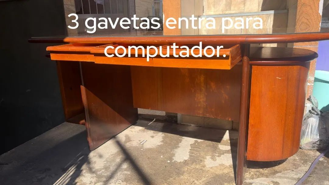 Mesa de escritório madeira e vidro temperado  - Foto 2