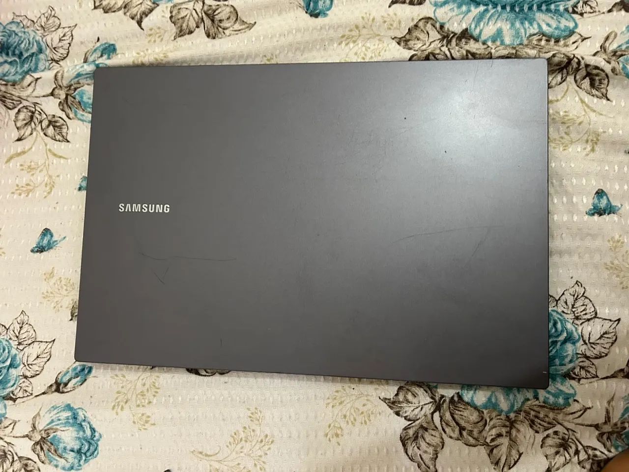 Samsung book 