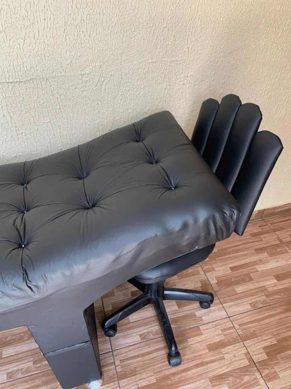 MACA DE ESTÉTICA SEMI NOVA + CADEIRA  - Foto 5