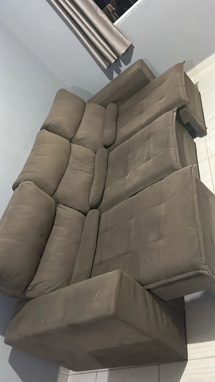 sofá 3 lugares 