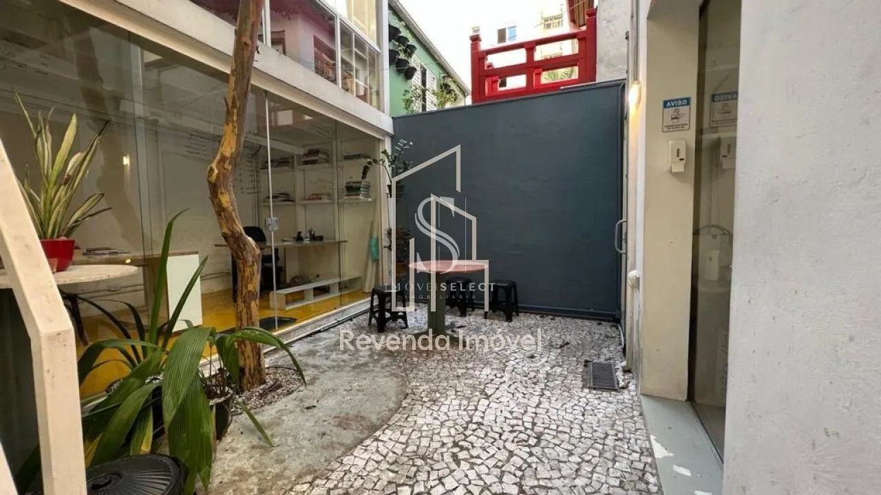 PERDIZES - CASA COMERCIAL DE 169M² COM 4 SALAS, 3 BANHEIROS, COZINHA E VARANDA. - Foto 2