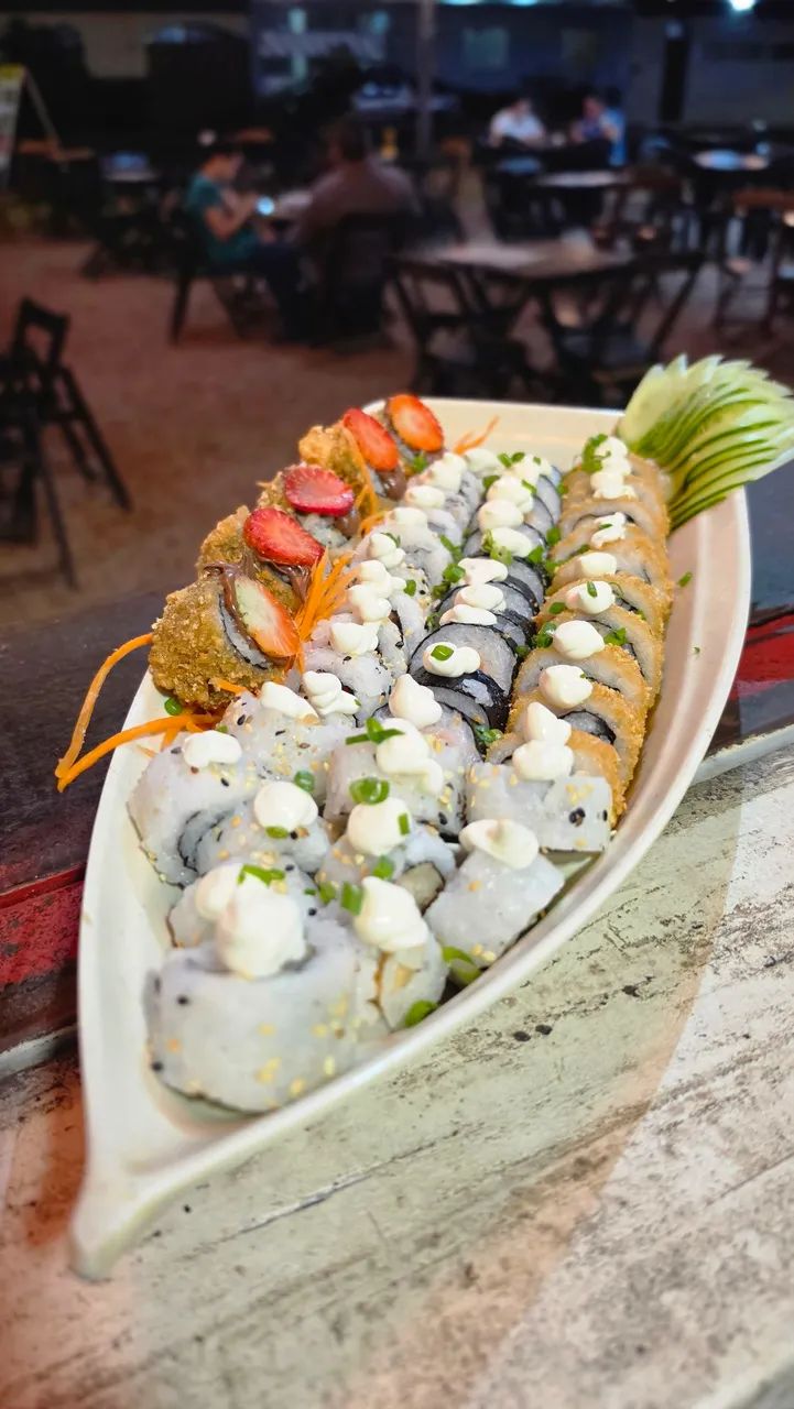 AUXILIAR DE SUSHI MAN  - Foto 2
