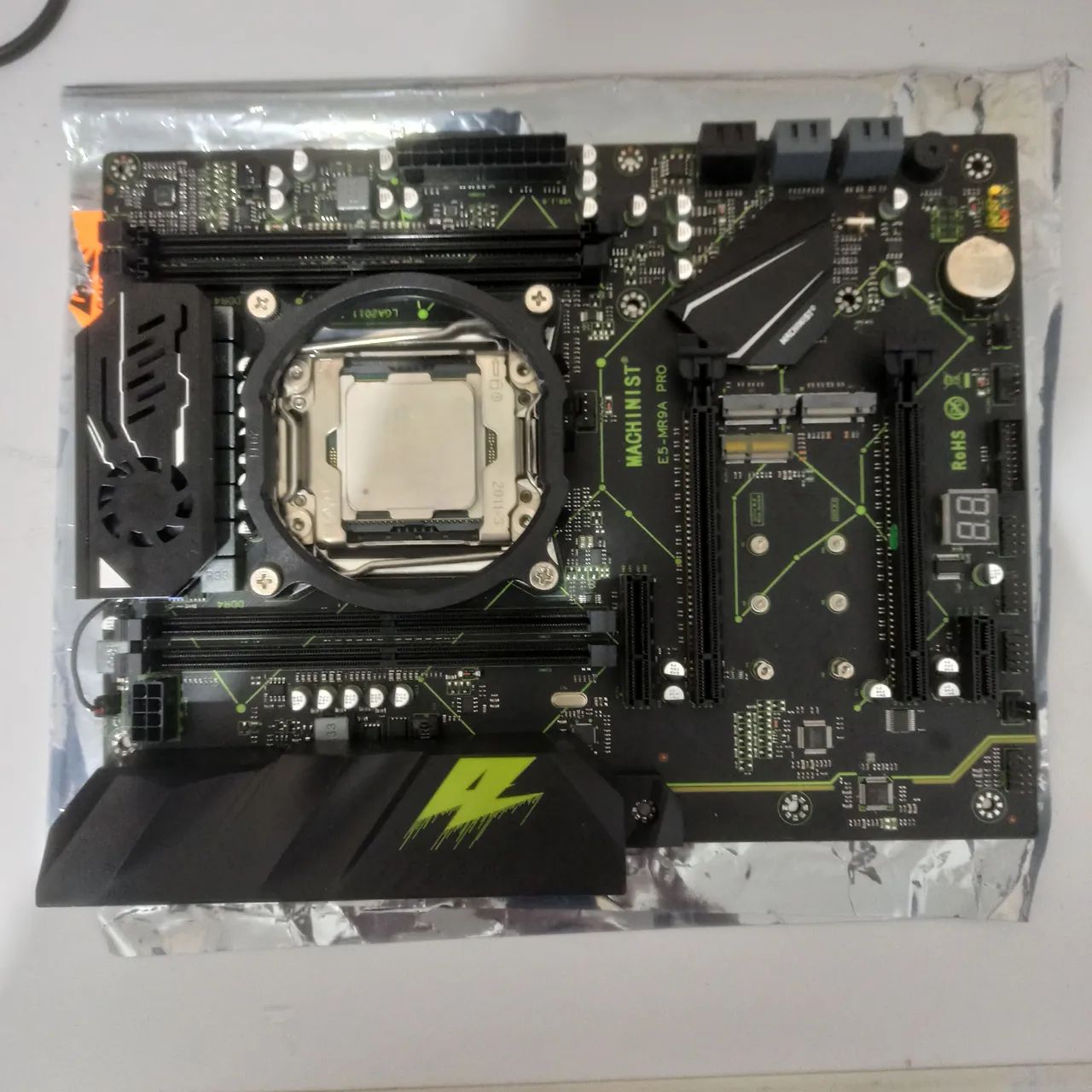 Placa-Mãe Machinist E5-MR9A PRO + Intel Xeon E5-2695 v4