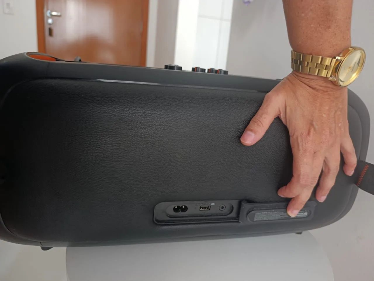 JBL  partybox one the go - Foto 4